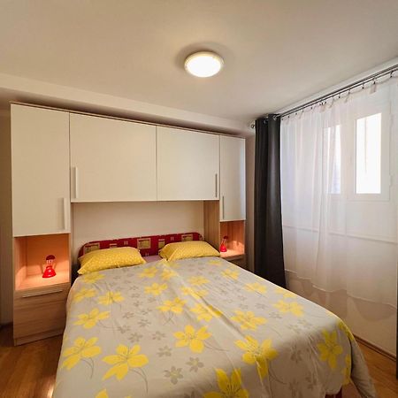 Apartman Gabriela มาลีโลชินจ์ ภายนอก รูปภาพ